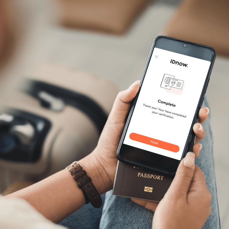 Identitätsverifizierung mit Hilfe von NFC – alles was Sie über den Tech-Trend wissen müssen